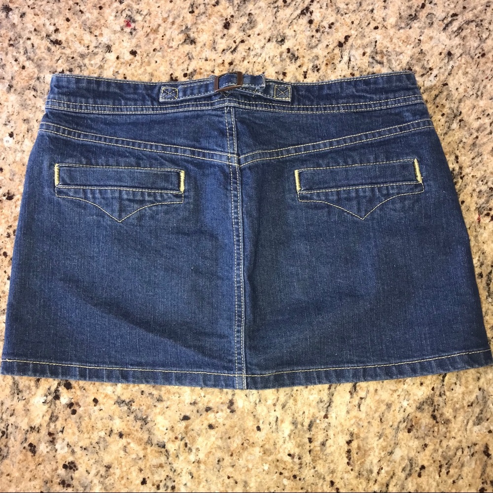 levi’s basic mini skirt - Picture 2 of 4